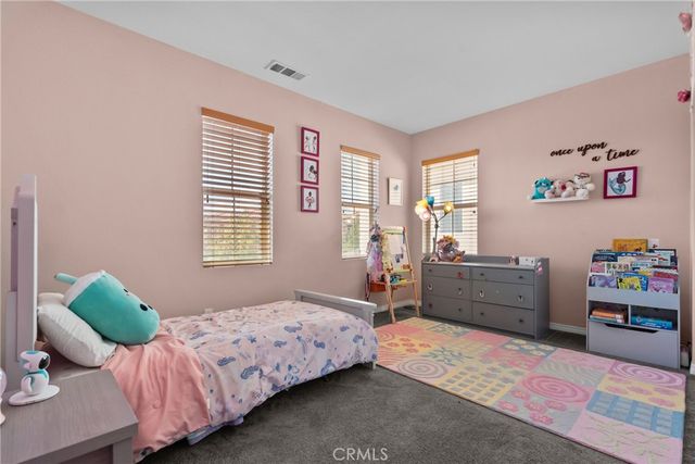 27624 Solana, Saugus, CA 91350