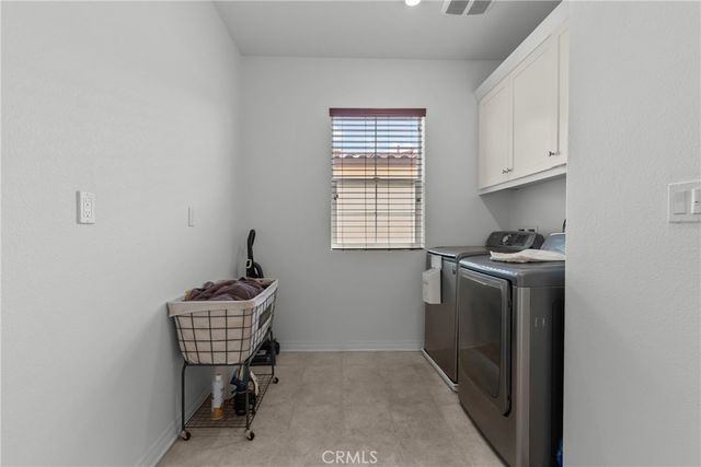 27624 Solana, Saugus, CA 91350