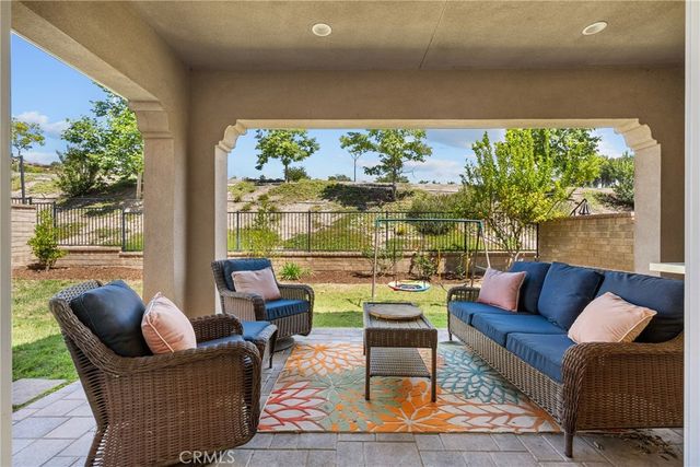 27624 Solana, Saugus, CA 91350