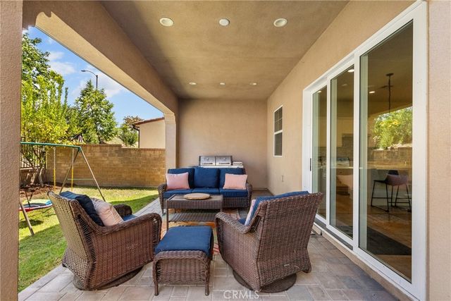 27624 Solana, Saugus, CA 91350