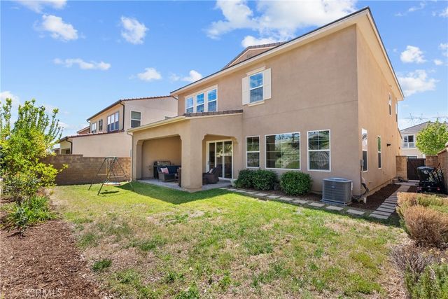 27624 Solana, Saugus, CA 91350
