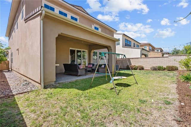27624 Solana, Saugus, CA 91350