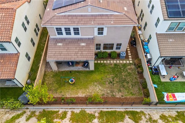 27624 Solana, Saugus, CA 91350