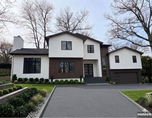 40 Westervelt Avenue, Tenafly, NJ 07670