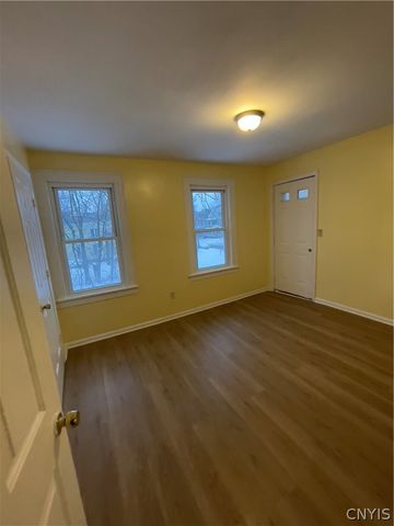 318 Kellog Street, Syracuse, NY 13024
