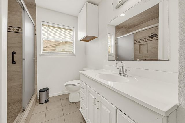 1606 Clayton Drive, Baytown, TX 77520