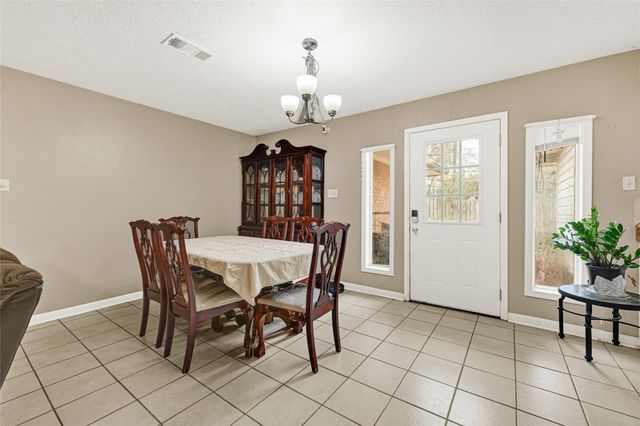 1606 Clayton Drive, Baytown, TX 77520