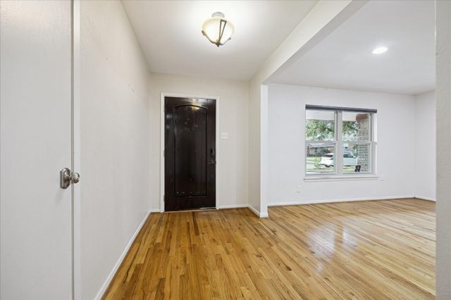 11519 Endicott Lane, Houston, TX 77035