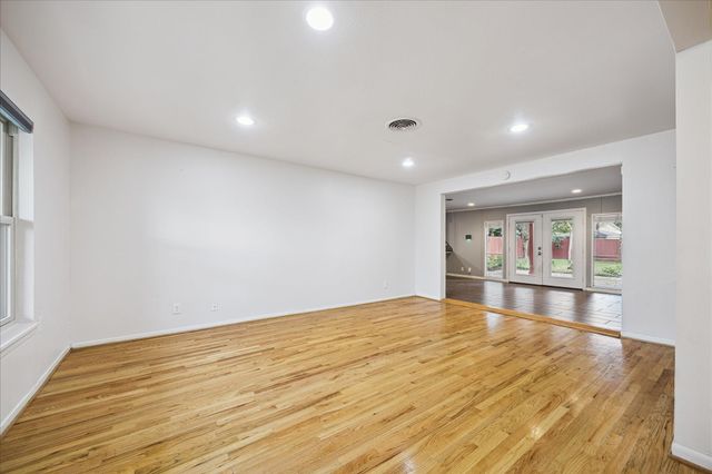 11519 Endicott Lane, Houston, TX 77035