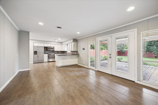 11519 Endicott Lane, Houston, TX 77035