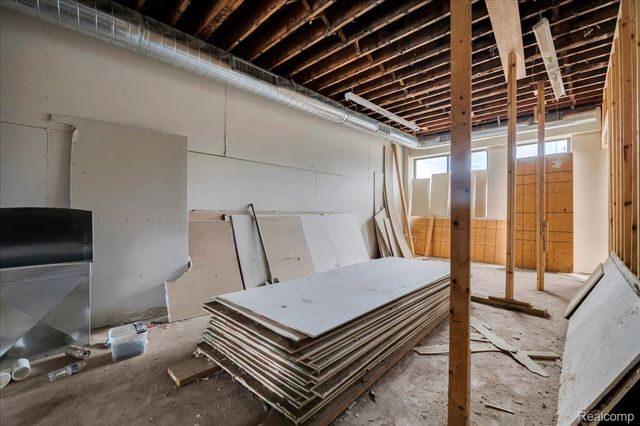 14512 Plymouth Road, Detroit, MI 48227