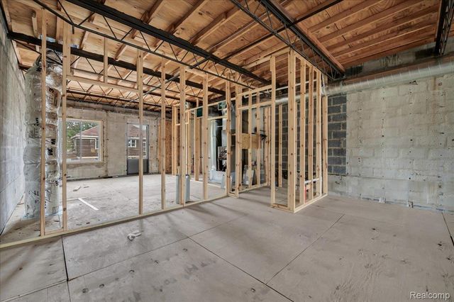 14512 Plymouth Road, Detroit, MI 48227