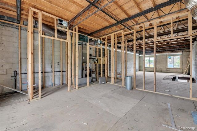 14512 Plymouth Road, Detroit, MI 48227