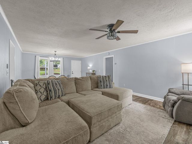 206 Dogwood Court, Piedmont, SC 29673
