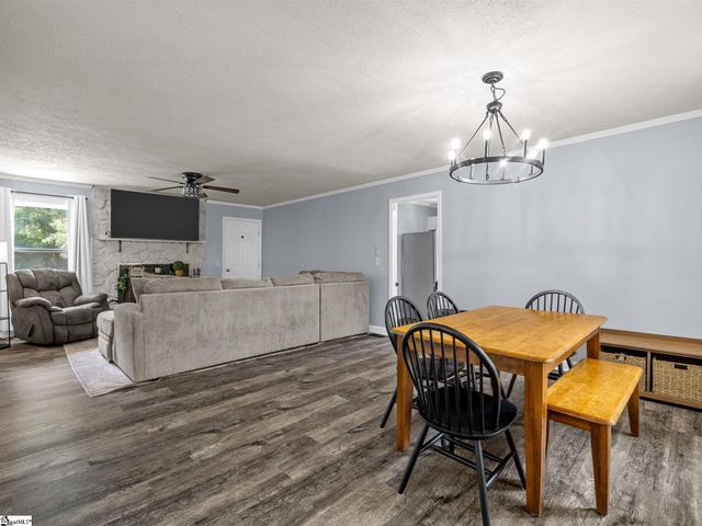 206 Dogwood Court, Piedmont, SC 29673