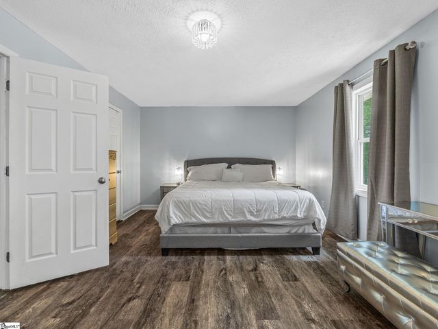 206 Dogwood Court, Piedmont, SC 29673