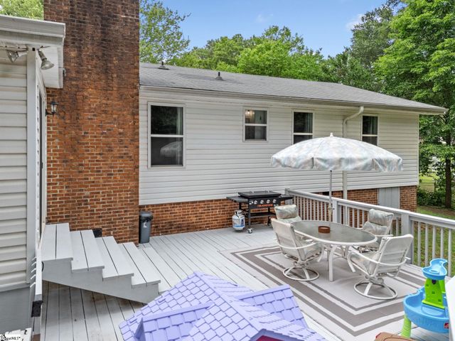206 Dogwood Court, Piedmont, SC 29673