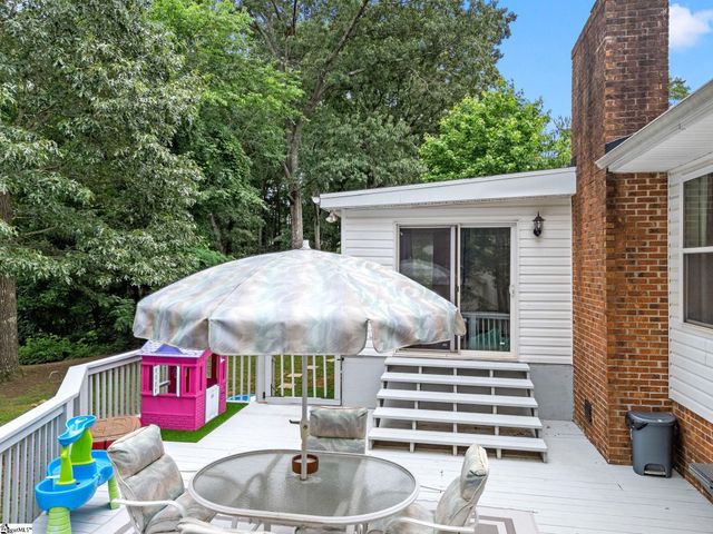 206 Dogwood Court, Piedmont, SC 29673