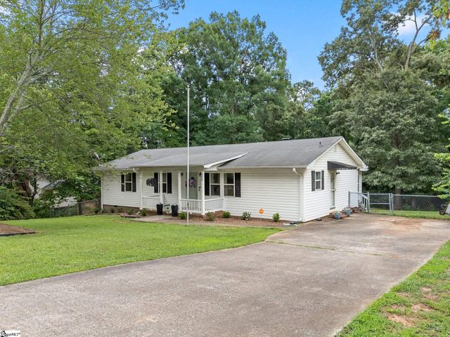 206 Dogwood Court, Piedmont, SC 29673