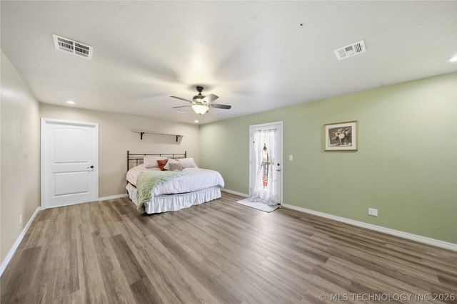 322 E 123rd Court S, Jenks, OK 74037