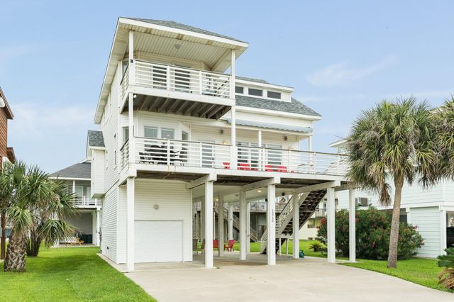 13730 San Domingo Drive, Galveston, TX 77554