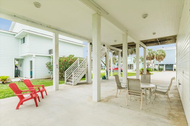 13730 San Domingo Drive, Galveston, TX 77554