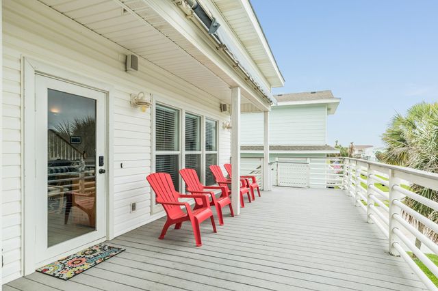 13730 San Domingo Drive, Galveston, TX 77554