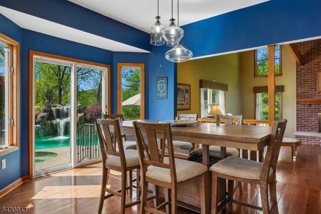 31 Copper Penny Rd, Raritan Twp., NJ 08822