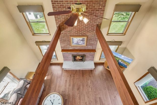 31 Copper Penny Rd, Raritan Twp., NJ 08822