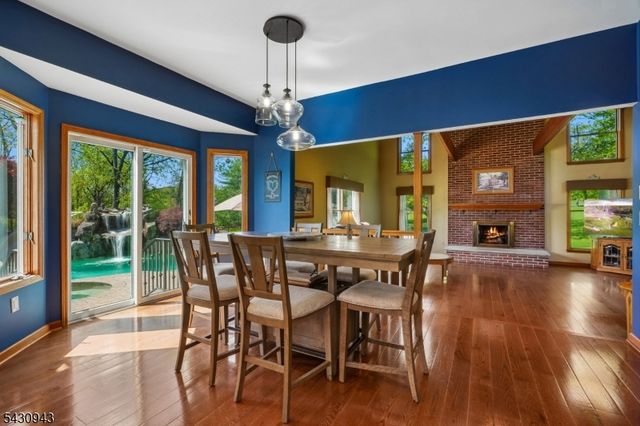 31 Copper Penny Rd, Raritan Twp., NJ 08822