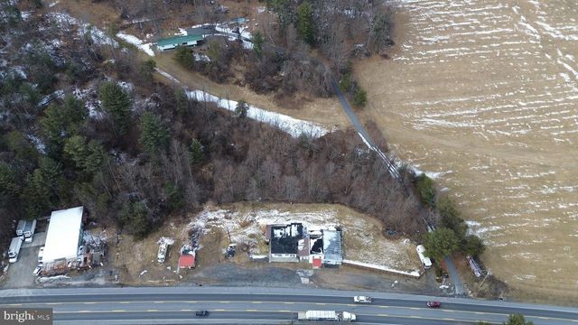 4743, 4745, 4747 CHAMBERSBURG RD, Gettysburg, PA 17325