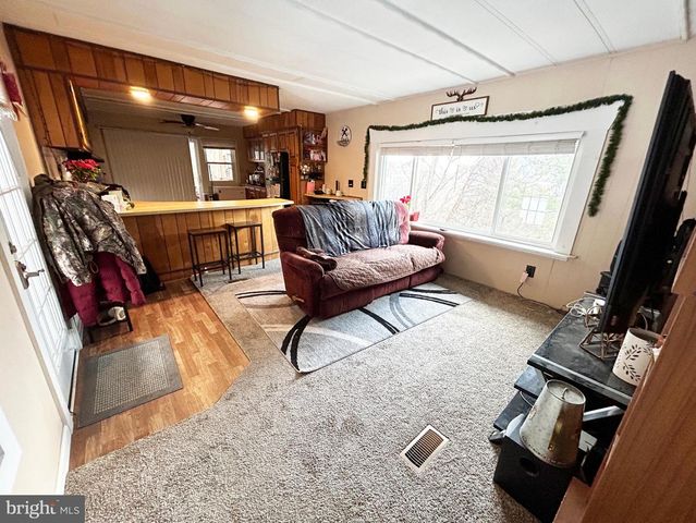 4743, 4745, 4747 CHAMBERSBURG RD, Gettysburg, PA 17325