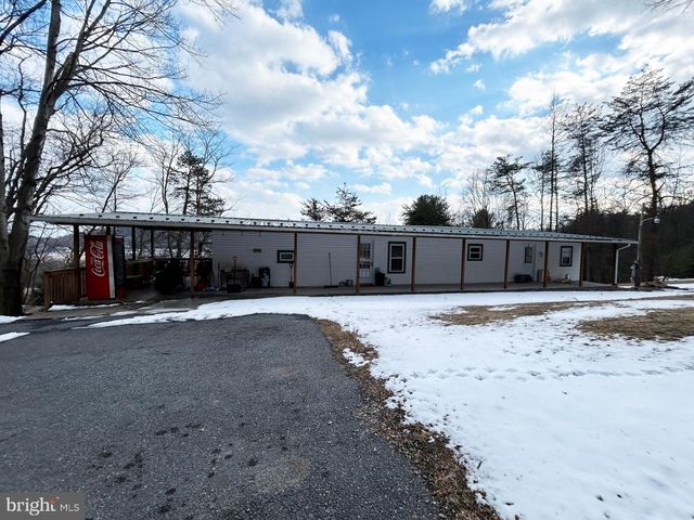 4743, 4745, 4747 CHAMBERSBURG RD, Gettysburg, PA 17325