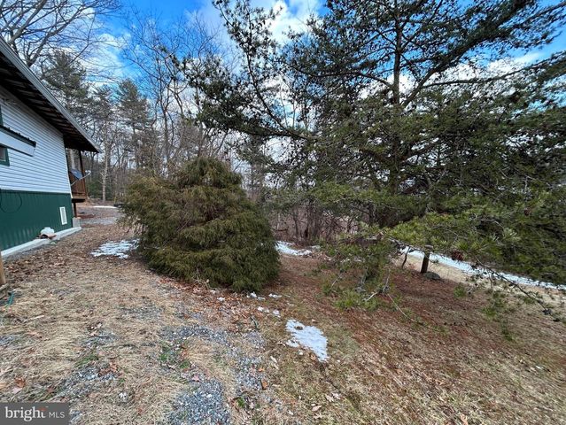 4743, 4745, 4747 CHAMBERSBURG RD, Gettysburg, PA 17325