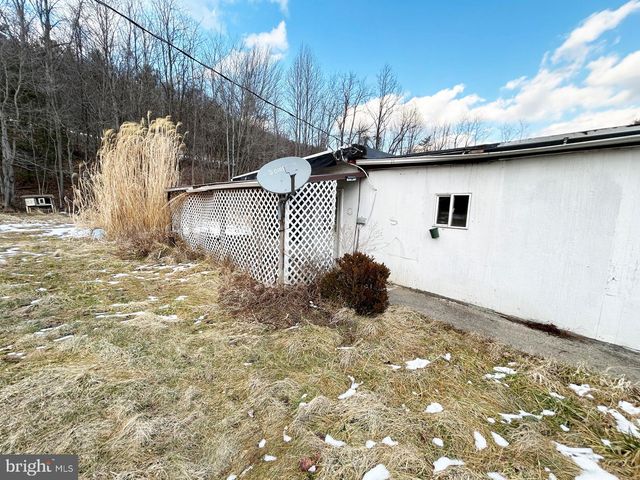 4743, 4745, 4747 CHAMBERSBURG RD, Gettysburg, PA 17325