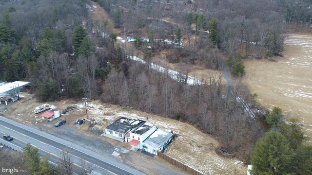 4743, 4745, 4747 CHAMBERSBURG RD, Gettysburg, PA 17325