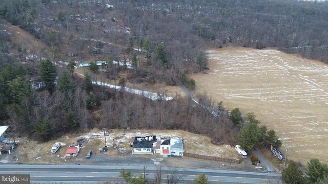 4743, 4745, 4747 CHAMBERSBURG RD, Gettysburg, PA 17325