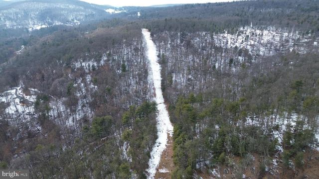 4743, 4745, 4747 CHAMBERSBURG RD, Gettysburg, PA 17325