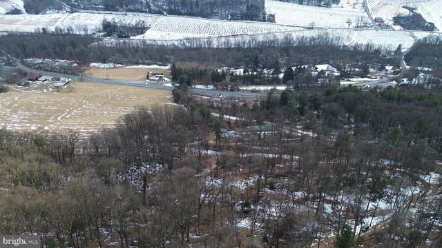 4743, 4745, 4747 CHAMBERSBURG RD, Gettysburg, PA 17325