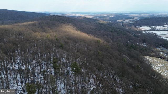 4743, 4745, 4747 CHAMBERSBURG RD, Gettysburg, PA 17325