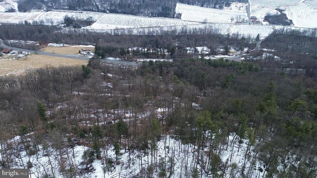 4743, 4745, 4747 CHAMBERSBURG RD, Gettysburg, PA 17325