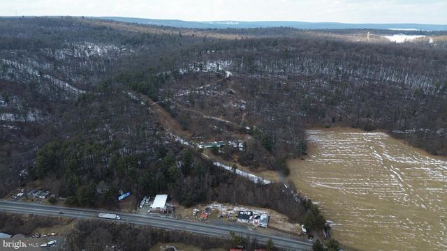 4743, 4745, 4747 CHAMBERSBURG RD, Gettysburg, PA 17325