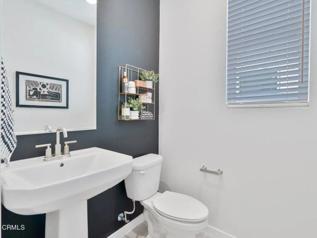 3838 Silvergrass Lane, Piru, CA 93040