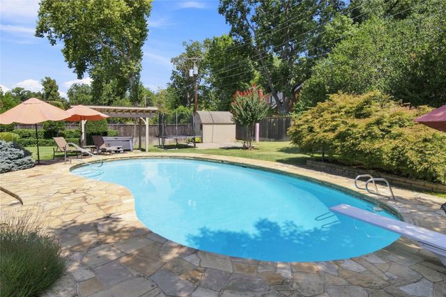 3139 S Atlanta Avenue, Tulsa, OK 74105