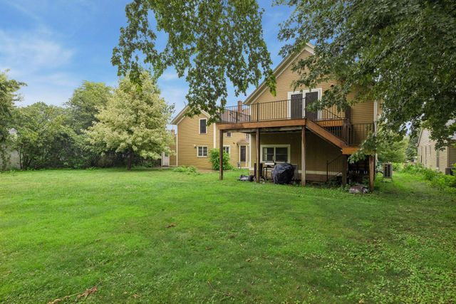 1004 6th Street S, Stillwater, MN 55082