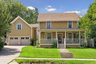 1004 6th Street S, Stillwater, MN 55082