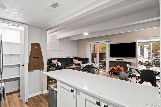 9725 E Harvard Avenue 387, Denver, CO 80231