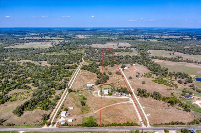 1084 Fm 812, Cedar Creek, TX 78612