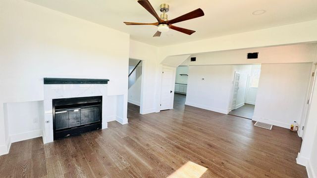 1084 Fm 812, Cedar Creek, TX 78612