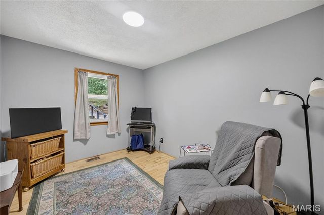 6726 Duckworth Court, House Springs, MO 63051